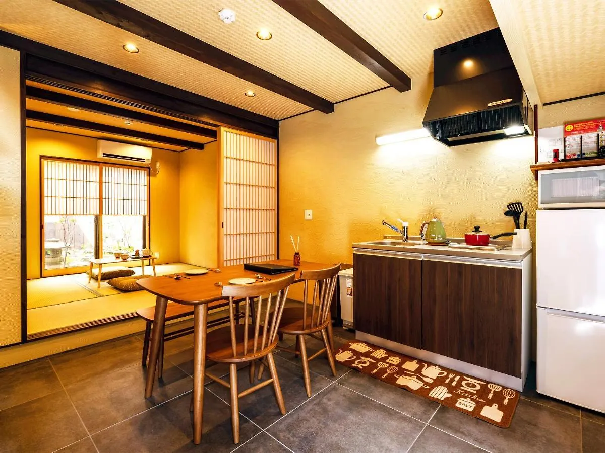慶有魚-五条 Villa Kyoto 0*,  Japan